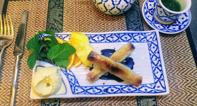Découvrez Banthai à Toulon, un restaurant thaïlandais proposant une cuisine authentique et savoureuse. Plats traditionnels thaïs préparés avec des ingrédients frais. Réservez une table !